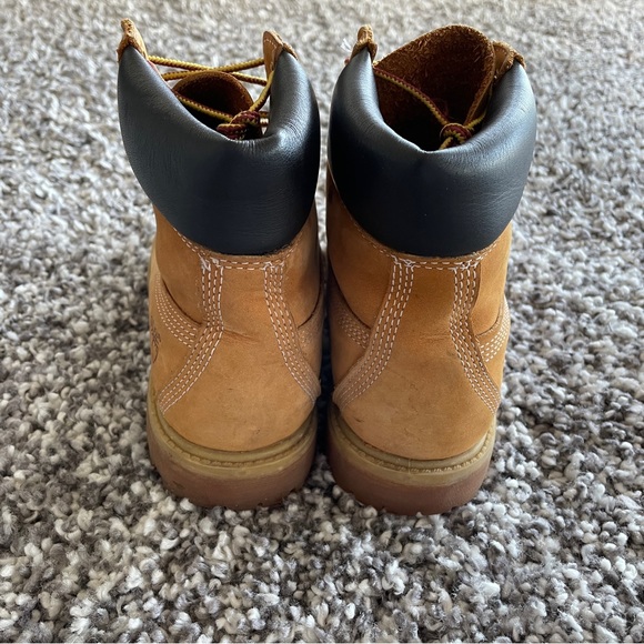 Youth Timberland 6 inch Wheat Nubuck Boot 6M - Picture 8 of 8